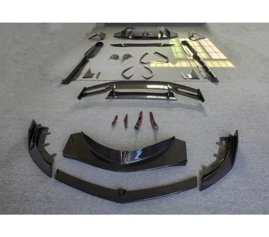 High Quality Dry Carbon Fiber Body Kit for  GT Upgrade Pro Style Front Lip Rear Diffuser Side Skirts and Rear Spoilers
