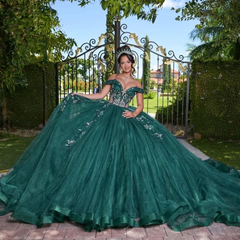 

Dark Green Quinceanera Dresses Off the Shoulder Glitter Flower Crystal Decal Long tail Vestidoe 15 Quinceanera Customize