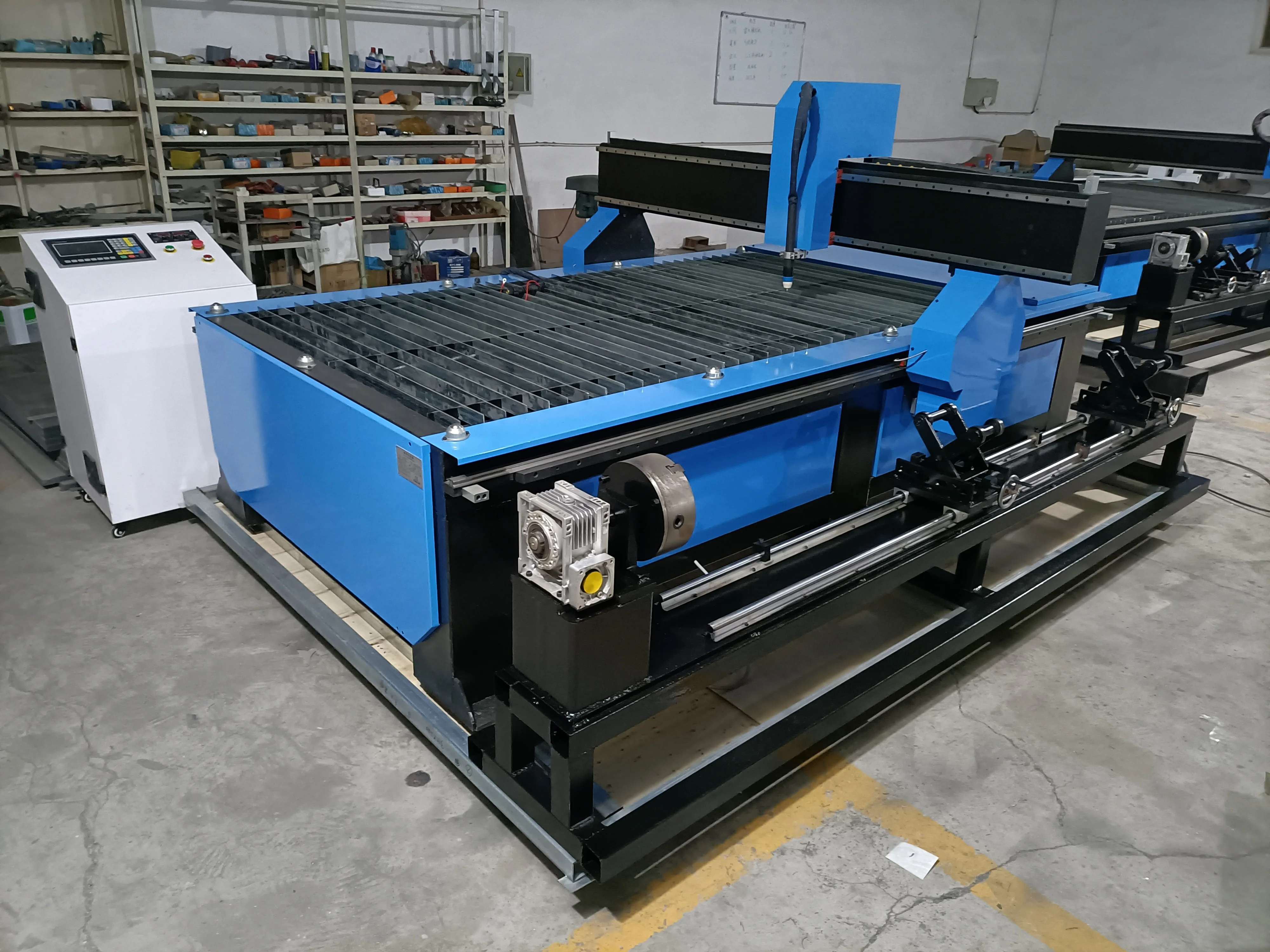 

On sale plasma cnc cutting machine with cheap prices/low cost cnc plasma cutting machine for metal pipe/Rotary plasma machine