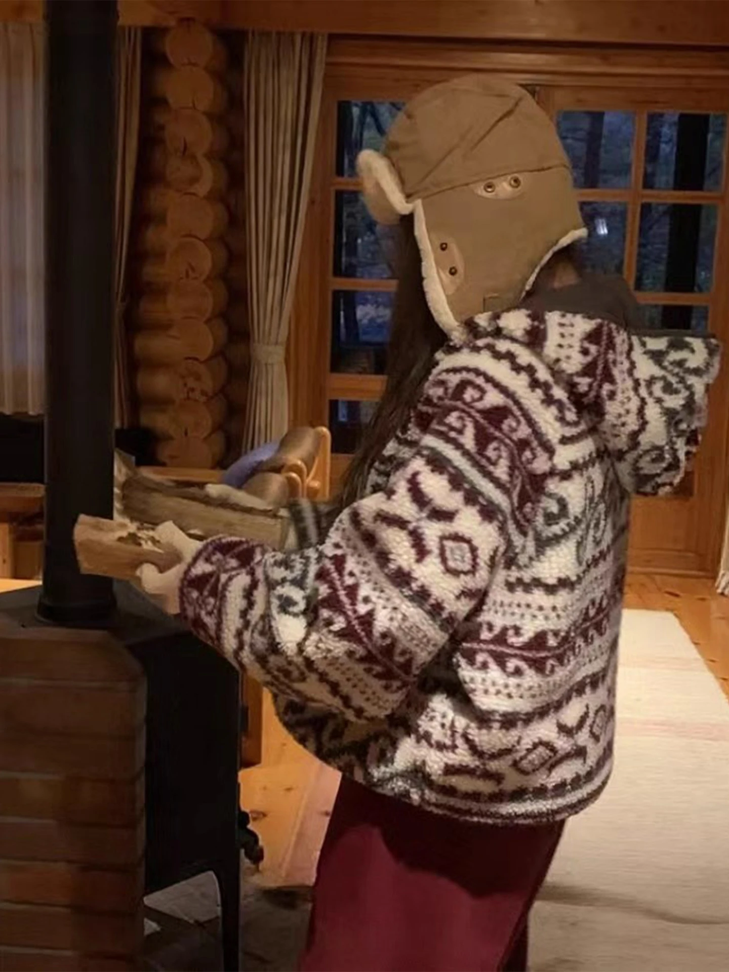 

Женская куртка с капюшоном из меха ягненка, зимняя модная цветная блузка, хлопковая одежда с цветочной вышивкой, корейская одежда