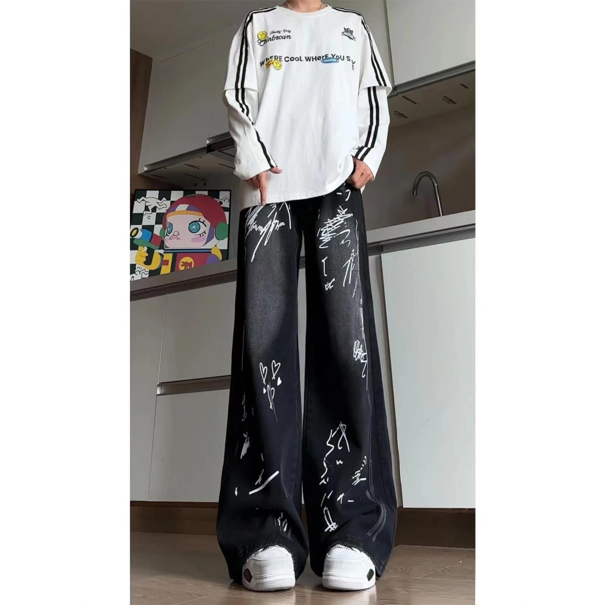 

Широкие брюки с принтом каракулей, свободный крой, американские уличные джинсы в стиле хип-хоп, мужские модные повседневные джинсы из смеси хлопка и полиэстера