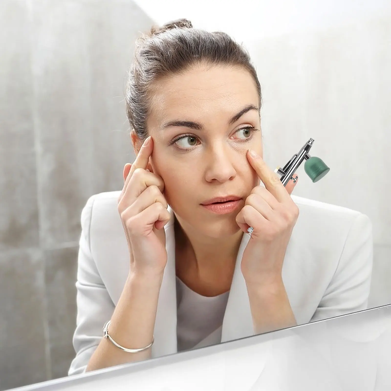 

Oxygen Injector Bottle Mist Sprayer for Facial Skin Care Replenishment Hydration Portable Metal Beauty Device Women's Nano