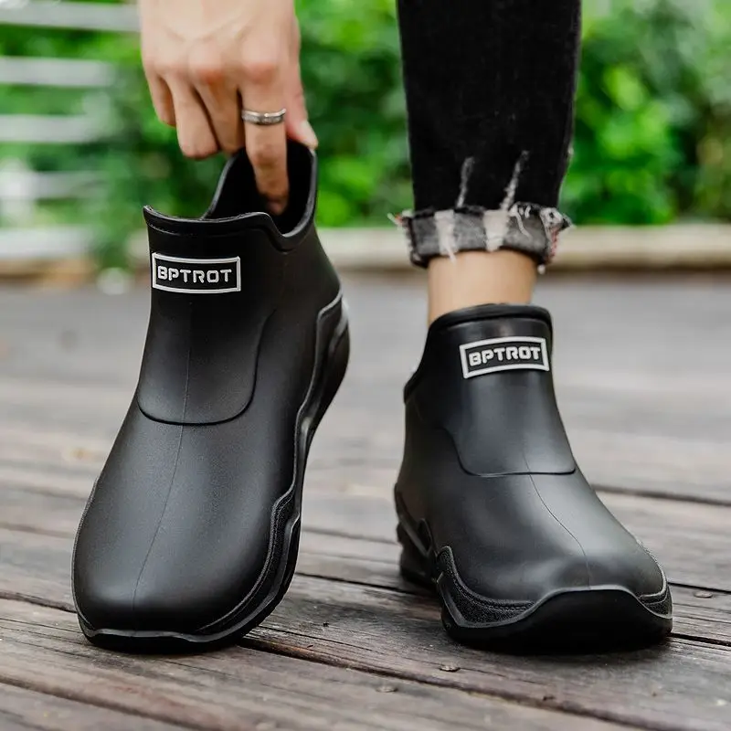

Осенне-зимние короткие уличные мужские резиновые сапоги, увеличивающие рост, грязевые дизайнерские сапоги высокого качества, мужские резиновые сапоги для рыбалки, 2025 г., мужская обувь