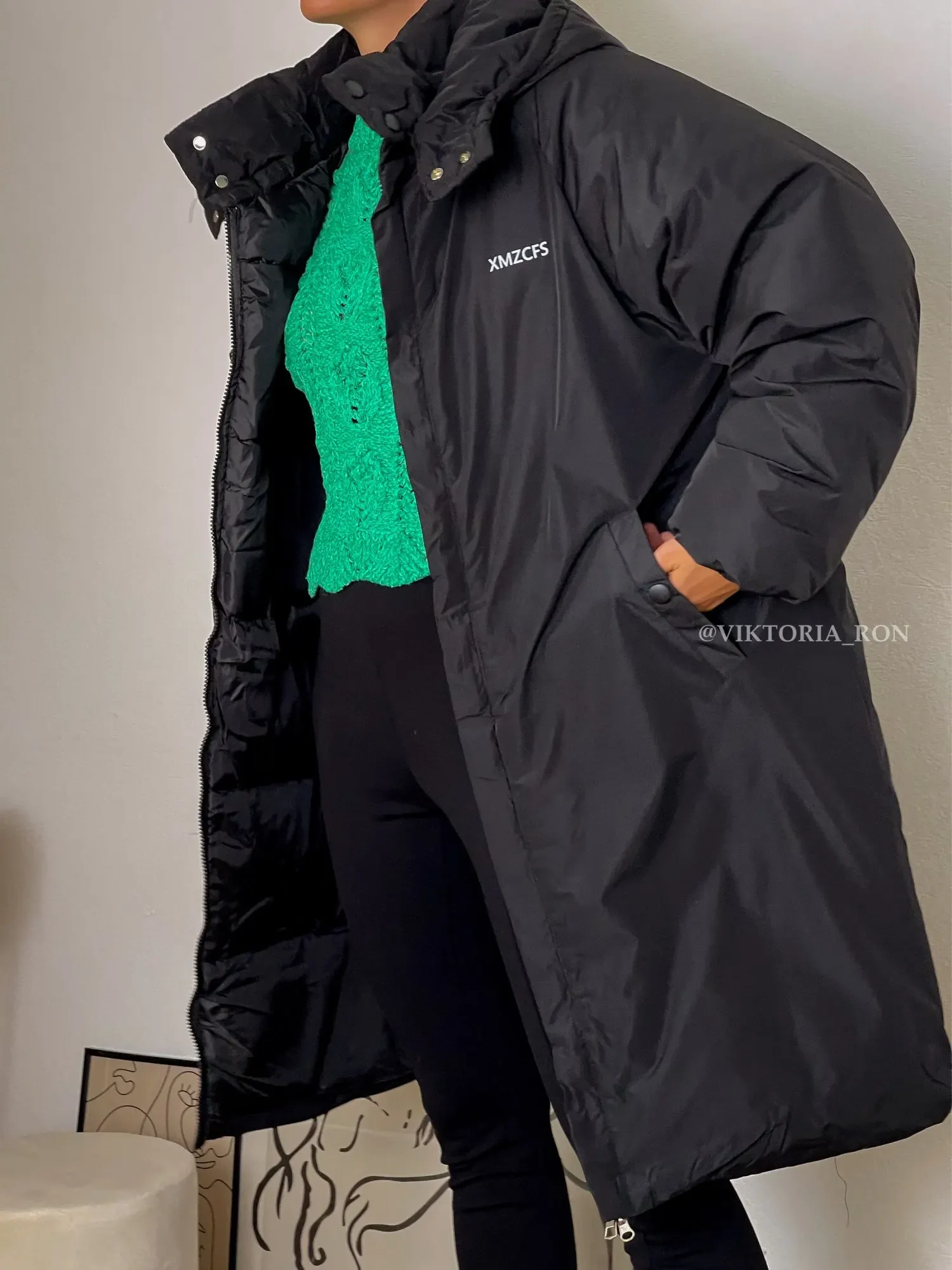 Chaqueta acolchada de algodón de longitud media para mujer, abrigo de burbuja de estilo deportivo de invierno, chaqueta acolchada de algodón de gran tamaño Parker, novedad de 2023