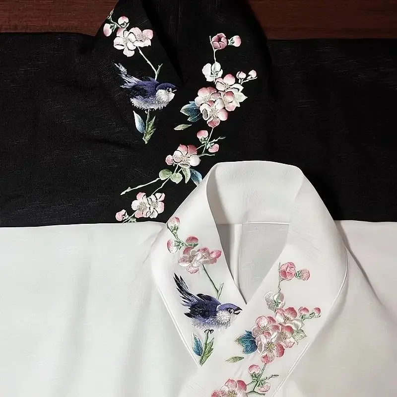 Exquisite Black White Cross Collar Embroidered Hanfu Top Shirt Traditional Chinese Women\'s Clothing 2024 Autumn Fashion Blouse