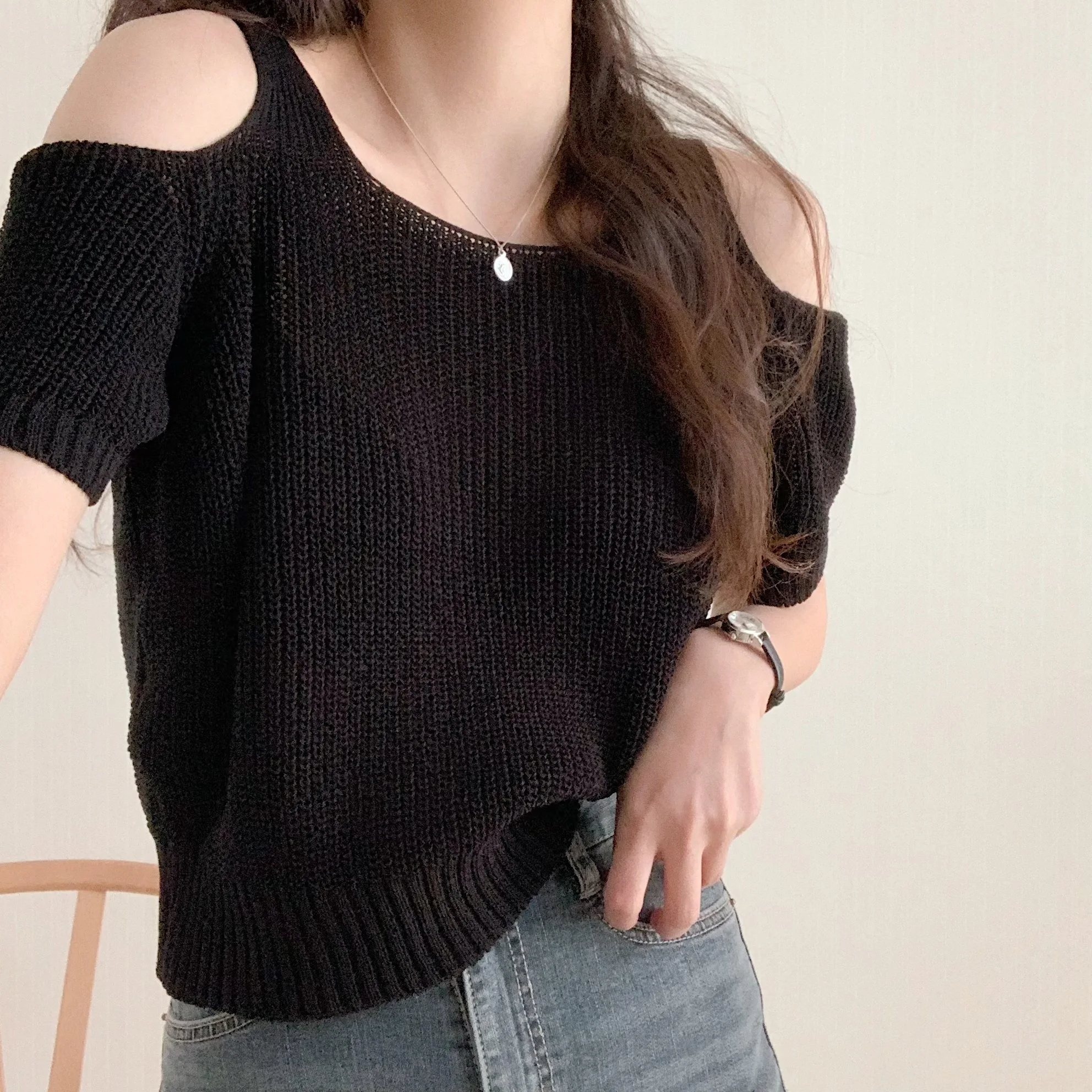 

Korean Style Chic Hollow out Shoulder Loose Pure Color Knit Top Summer Fashion Versatile Casual Comfortable Women's Sweater