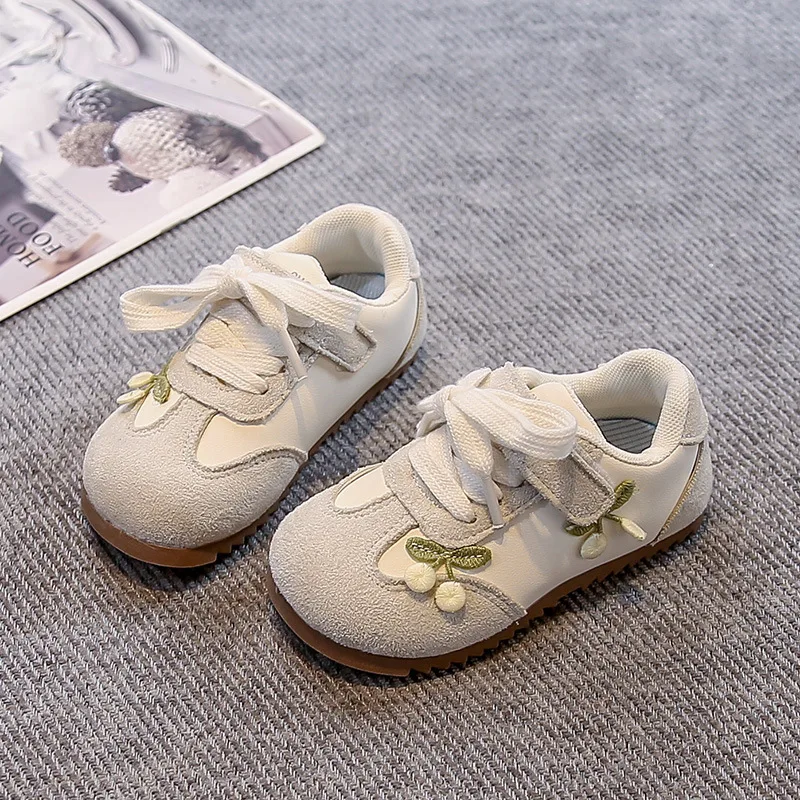 

Повседневные туфли Sweet Girl 2026: Новые модные спортивные туфли для мальчиков на осень/зиму, легкие и многофункциональные повседневные туфли для девочек