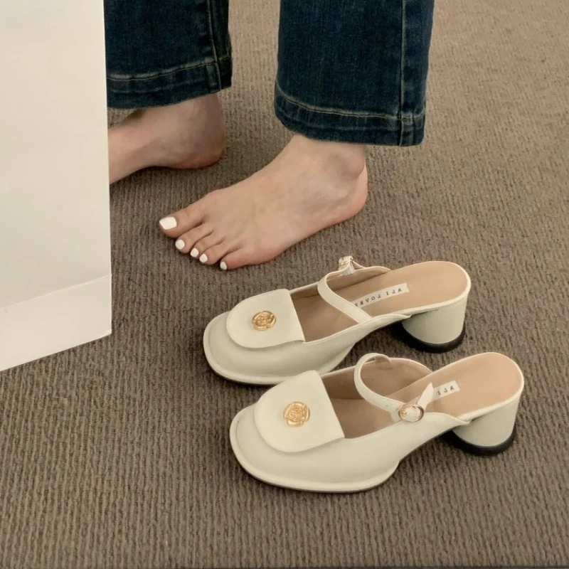 

Женские тапочки на толстом каблуке 2025 г., модная обувь с закрытым носком, женская повседневная обувь в уличном стиле с круглой головкой Женская Обувь