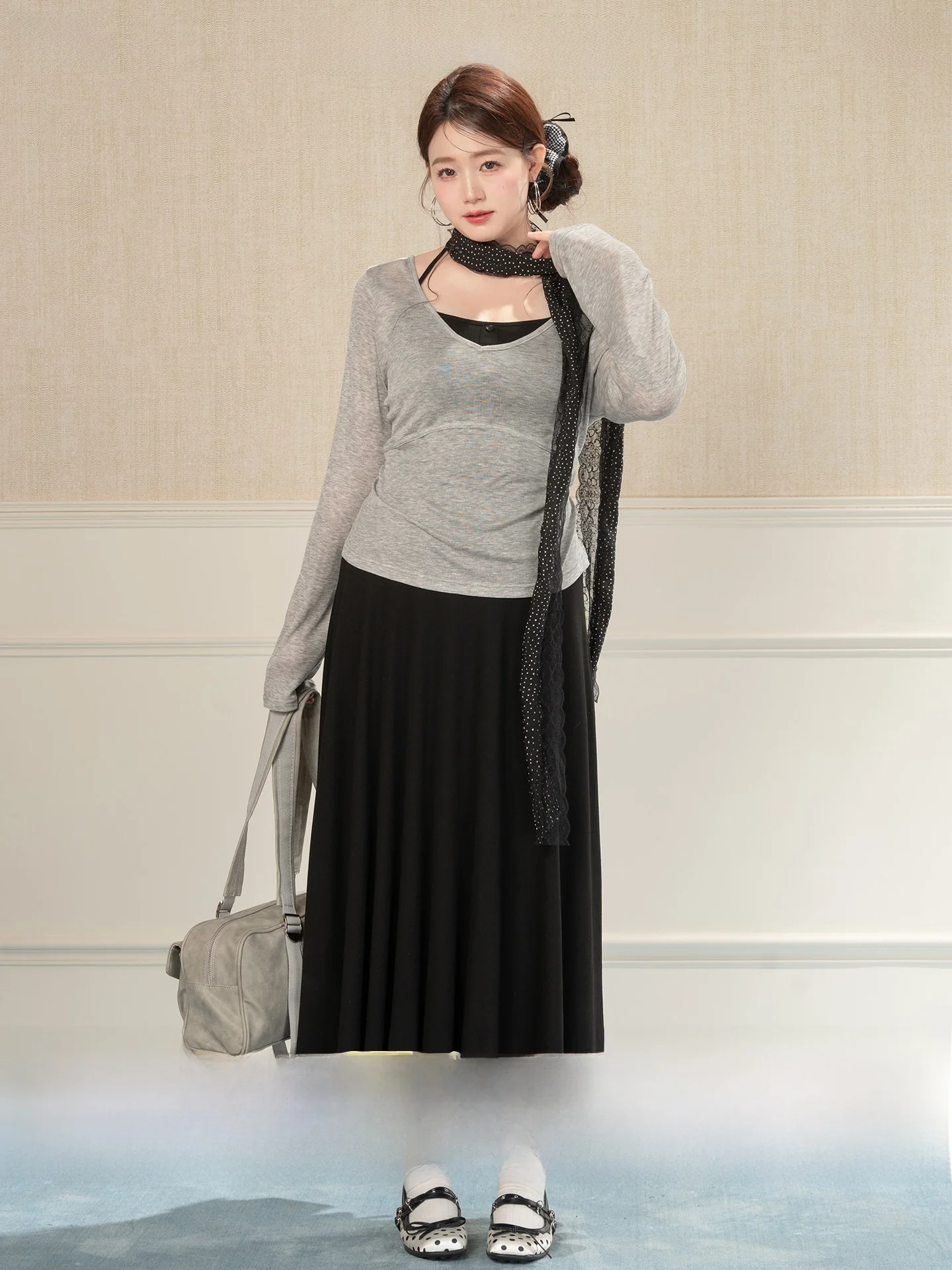 

Heynew plus Size Women's V-Neck Long Sleeve Outerwear Spring Cloud Moon Slimming Top for Pear Shaped Ladies Commute Style