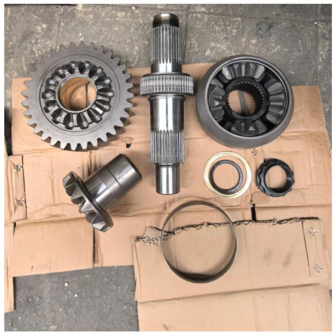 for DZ90149320000  HD469-2510011 HD469-2403015 HD469-2510014 Hande TGX Inter-shaft Differential Assembly for Howo ShacmanX3000