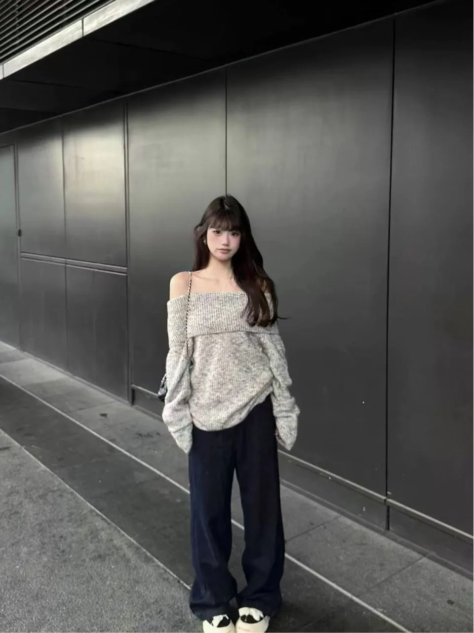 Loose Long Sleeve One Shoulder Sweater Women's Fashionable Lazy Girl Style Knitted Casual Wear Commute Style Autumn Spring