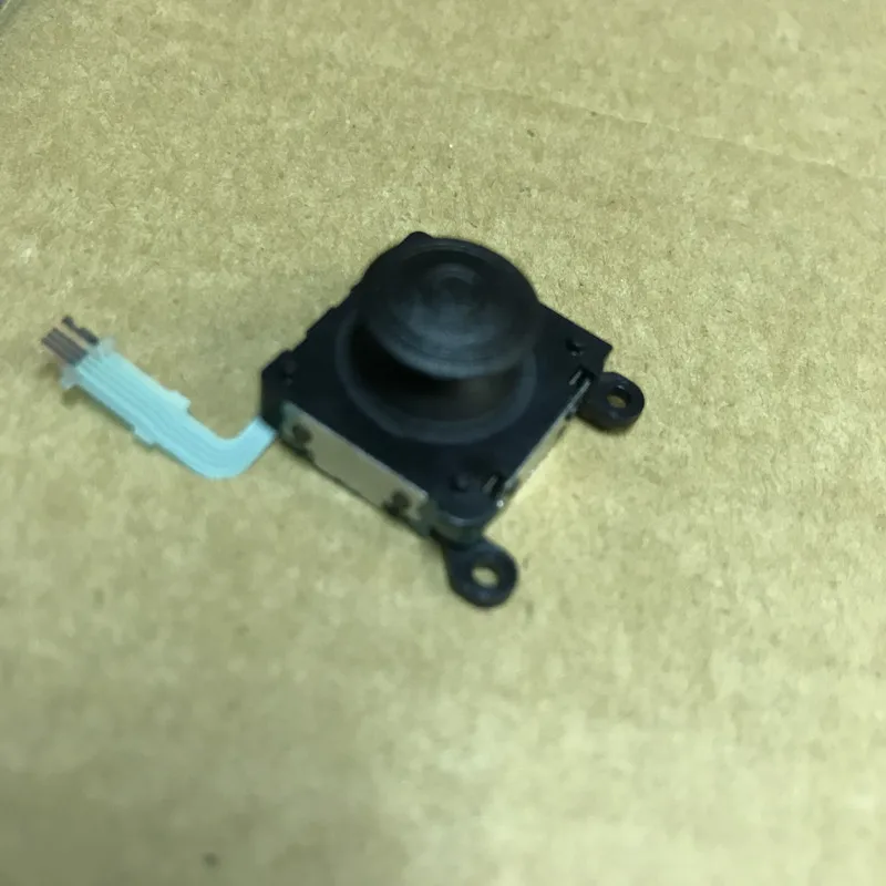 

1шт RKJXY 1000006 Запасные части PSV2000, 3D-джойстик-качалка PSV2000, левый и правый кулисный универсальный переключатель с ручкой черной акулы