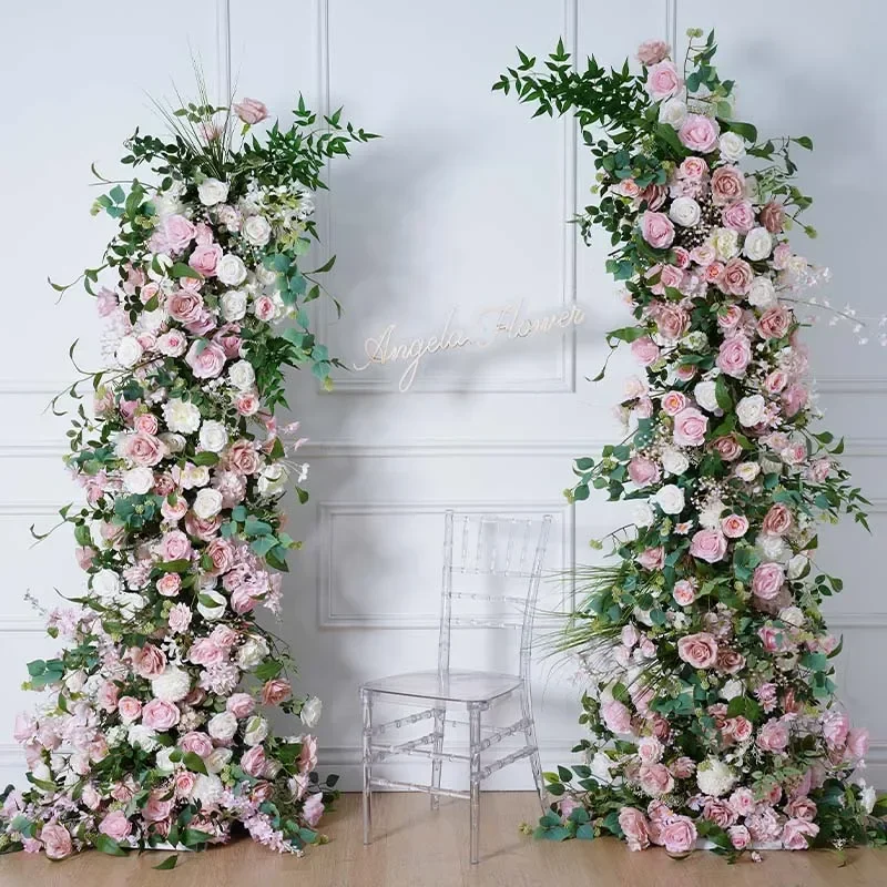 Grüne Pflanzen Blätter lila weiße Blume Läufer Hochzeit Hintergrund Horn Bogen Dekor Blumen arrangement Event Tisch