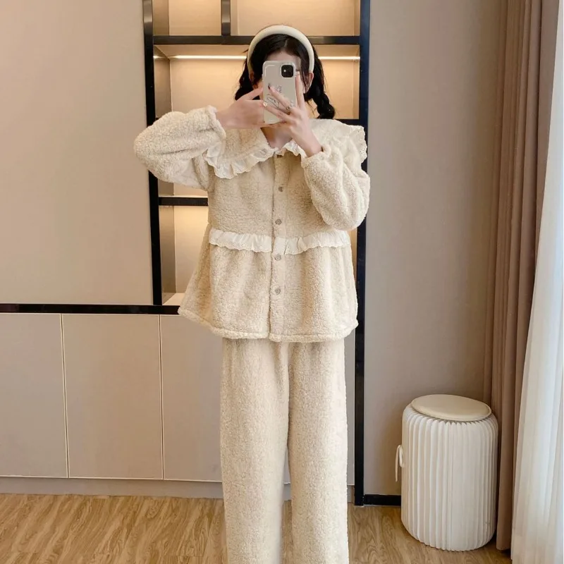 Vêtements de nuit en laine épaisse pour femmes, gâteau de mouton, série d'hiver, col de poupée mignon, ample, couleur unie, ensemble de vêtements de nuit pouvant être porté à l'extérieur