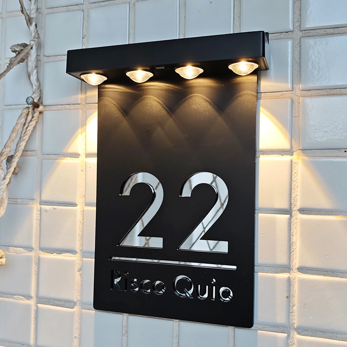 

Индивидуальный внешний солнечный знак дома, светодиодный светильник, знак дома, лазерная резка, акриловая адресная табличка с именем, жилой адрес, уличный знак