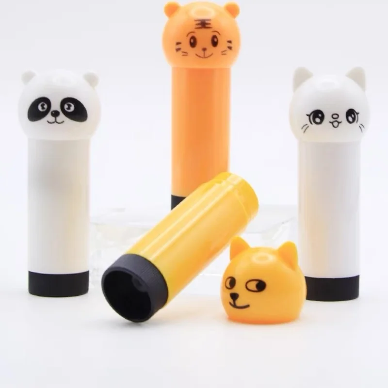 

50Pcs Refillable cute creative children lipstick packaging empty animal design cartoon shaped lip balm container tube 4g