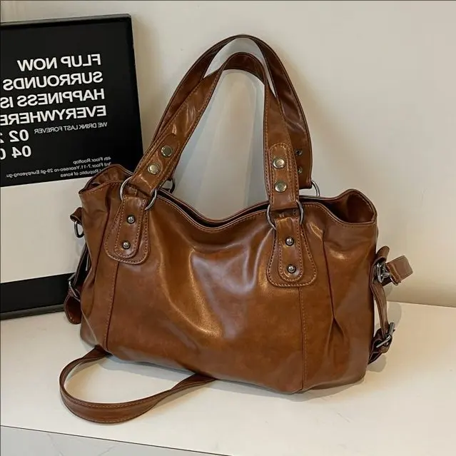 

Women's Retro Soft PU Shoulder Bag 36x25x15cm Large Capacity Underarm Crossbody Bag 2026 Fashion Daily Commuter for Work Travel