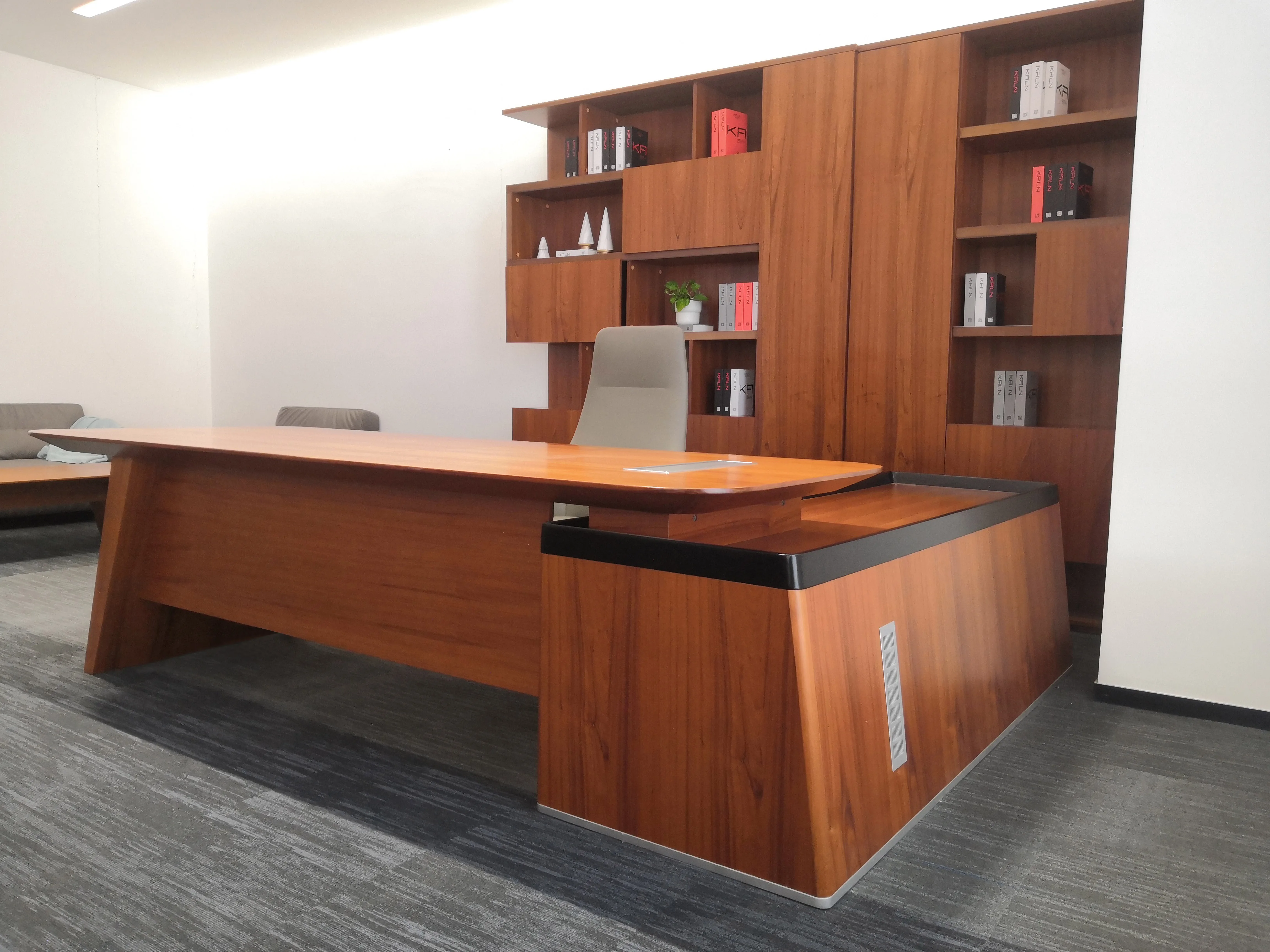 Modern Lüks Ofis Malzemeleri, - Office Furniture Kl incelemesi ve fiyatı
