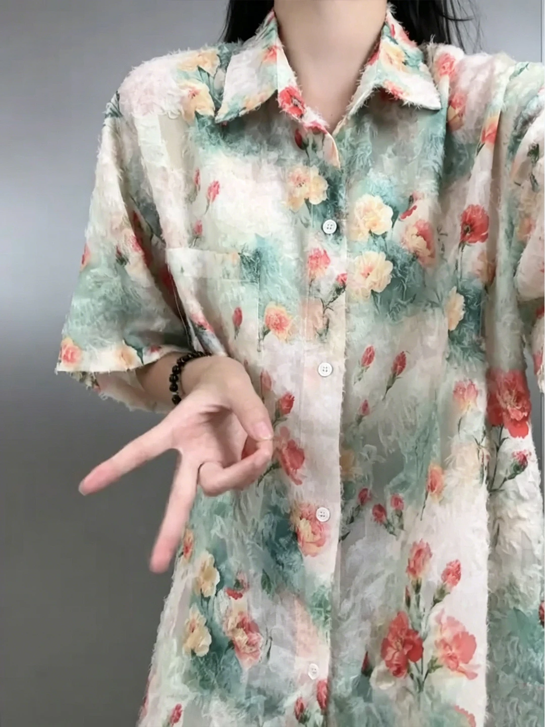 Hawaii Tassel Floral Shirt Men Short Sleeve Summer Thin Ice Silk Shirt Handsome High-End Feel Half Sleeve Embroidered Loose Fit