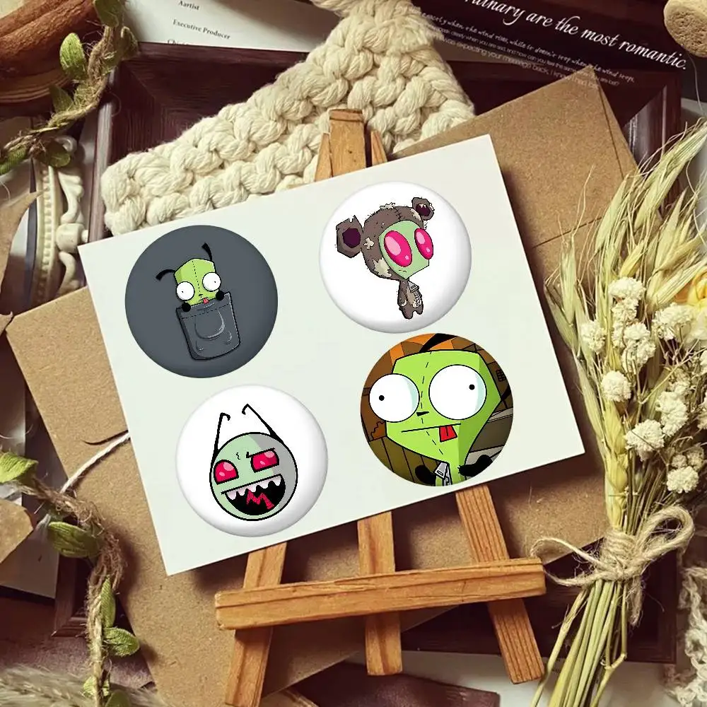 Green Invader Cover Brooches Funny Meme Badge Fashion Jewelry Gifts
