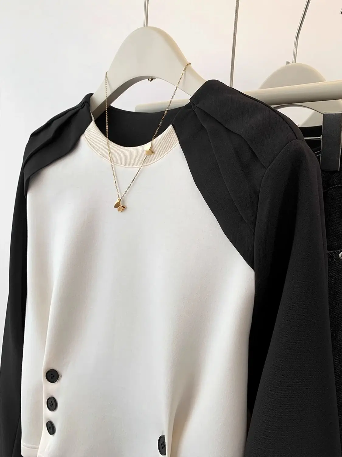 Sudadera corta de manga raglán con bloques de Color para mujer, nueva camiseta pequeña de manga larga para primavera