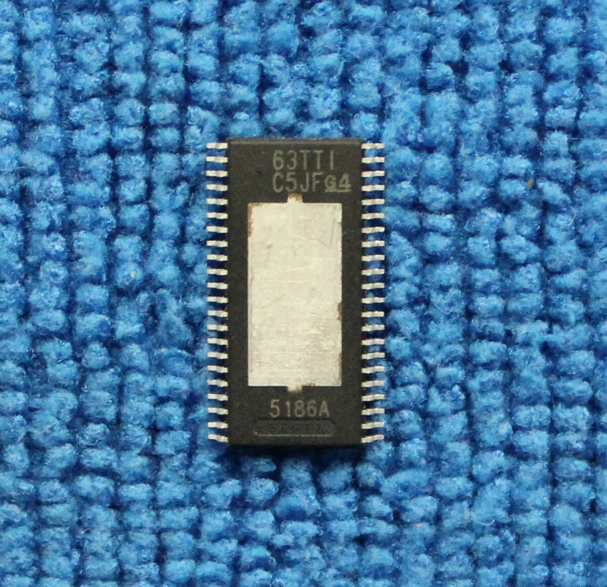 1PCS TAS5186A Tas5186addvr 5186a class d audio amplifier 6 channel HTSSOP44