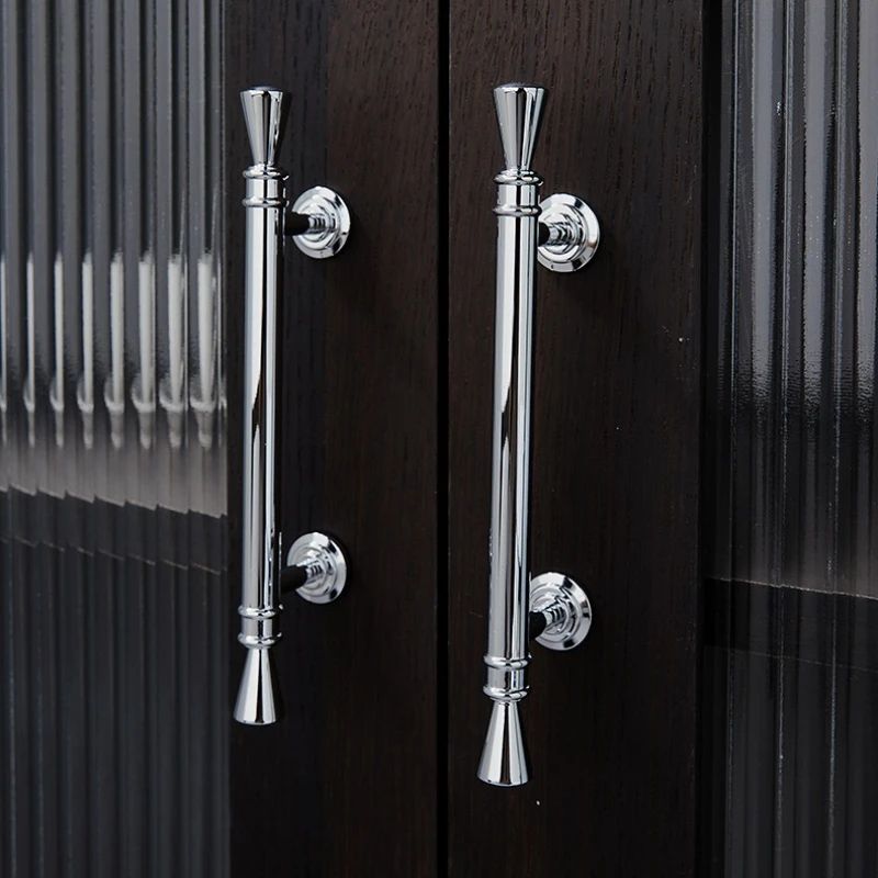 الصلبة النحاس الكروم الفاخرة طويلة تسحب الحديثة الحد الأدنى خزانة المطبخ مقابض خزانة النمط الأوروبي مقابض لقطع الأثاث الفضي