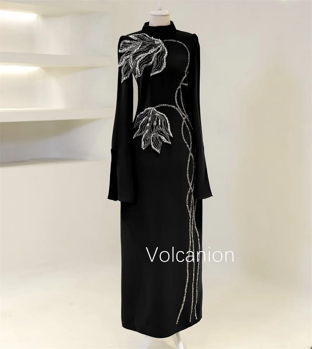 تخصيص كلاسيكي جيرسي مطرزة نمط مستقيم الياقة العالية فساتين متوسطة الطول مناسبة رسمية مخصصة