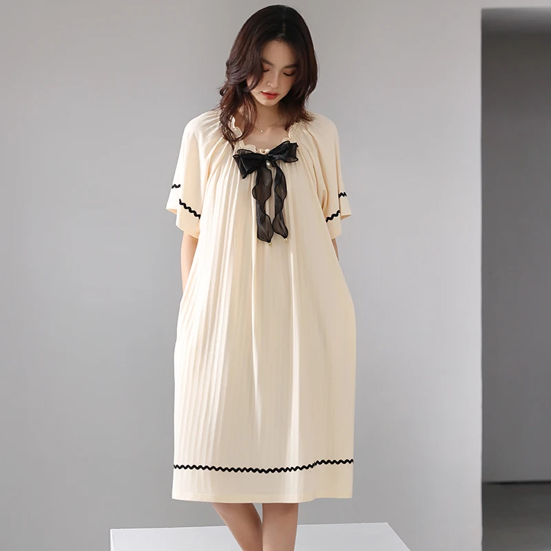 Summer 2022 pure cotton women's pajamas solid color short-sleeved five-cent dress dress can be worn outside the home clothes