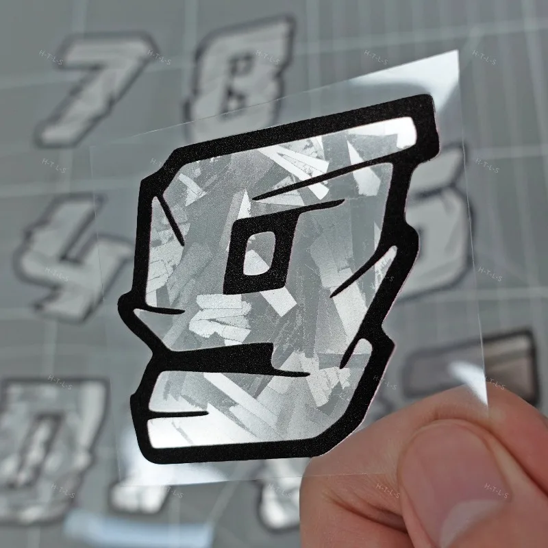 قطعة واحدة من ملصقات أرقام الملمس المتشققة مقاس M ملصق لاصق لتزيين الكمبيوتر المحمول والدراجات النارية