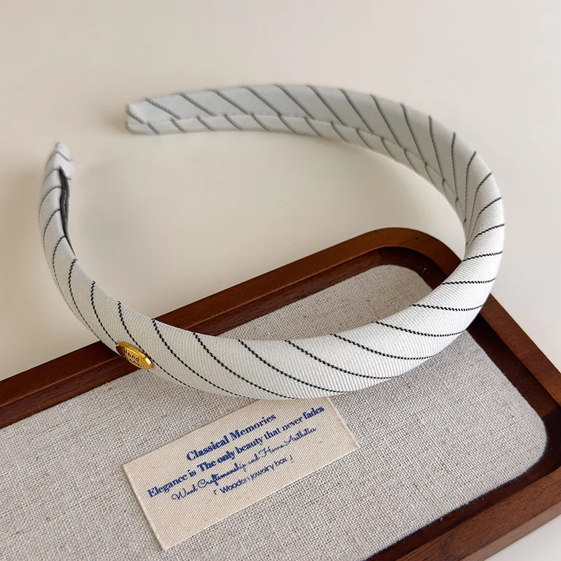 

New Fashion Stripe Fabric Sponge Headbands Hair Band for Womans Girls Simple Temperament Hair Hoop Female Retro Hair Accessories