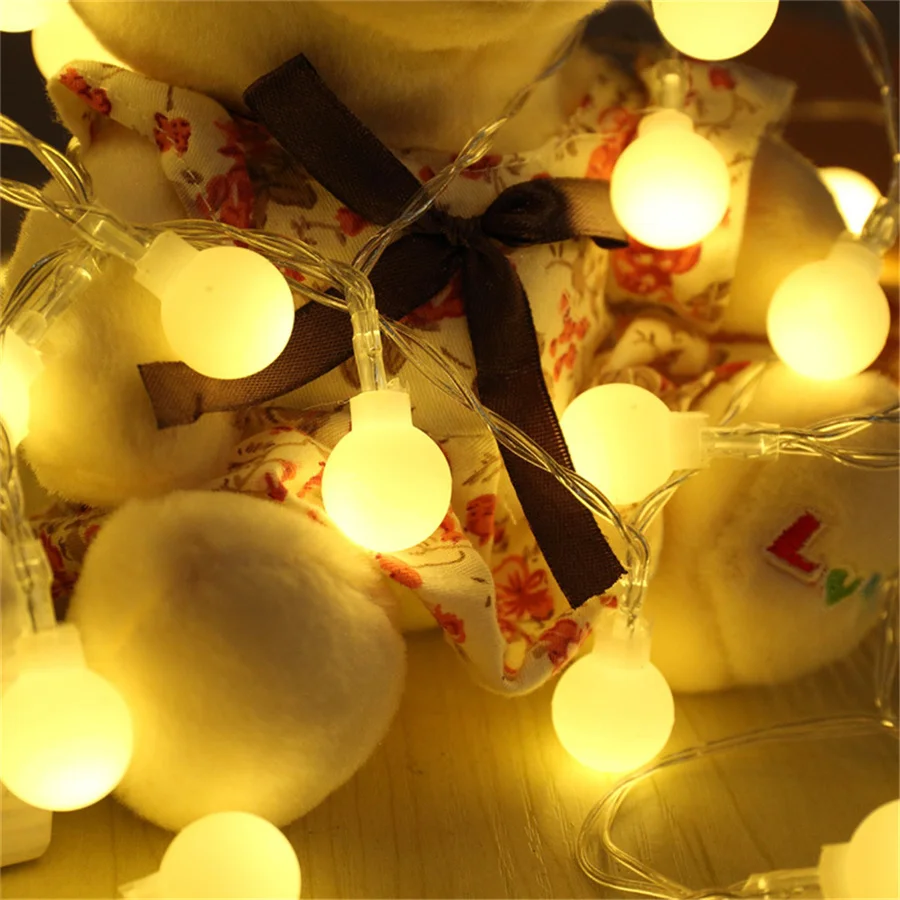 Creative 40/80 LED Globe Ball Christmas String Lights alimentato a batteria Xmas Tree Fairy Garland Light for Party Wedding Rome Decor