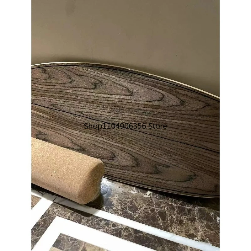 

Баланс-борд для скейтбординга, катания на лыжах, серфинга, тренировок на равновесие, домашних спортивных тренировок, развития координации и ловкости.