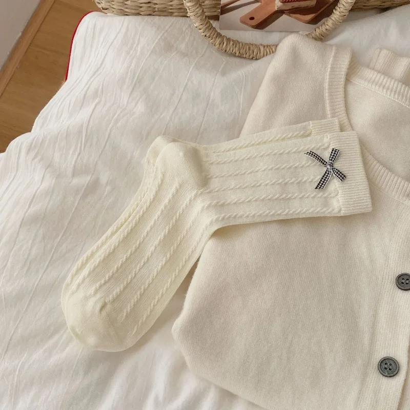 7 paires automne hiver 3D papillon noeud mi Tube Coquette chaussettes fille doux Grip chaussettes pour femmes gris longues chaussettes ensemble de haute qualité