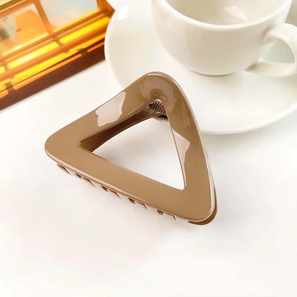 Plastic Shark Clip Triangle Hair Claw Korean Hairpin Hair Accessories Triangle Hair Clip Grab Clip Ponytail Hair Barrettes