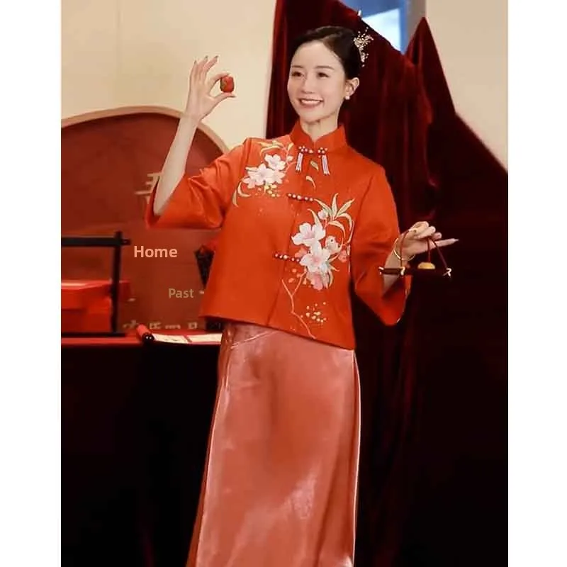 ชุดแต่งงานสไตล์จีนแบบใหม่ ชุดราตรีสีแดง ชุดหมั้น ชุดแฟชั่นผู้หญิง สไตล์ประจำชาติ ชุดเจ้าสาว