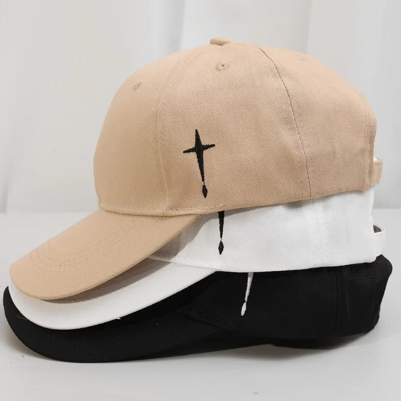 Haftowana czapki baseballowe mężczyzn damska moda prosta jednokolorowa Unisex Cross Cap Outdoor regulowany krem przeciwsłoneczny casualowe kapelusze