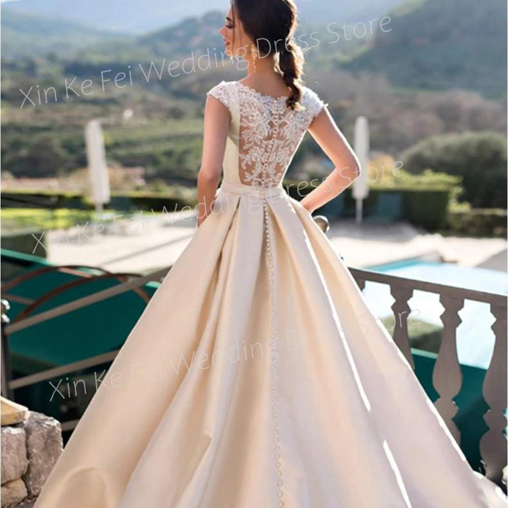 Simple Plain Wedding Dresses O-Neck Bride Gowns Brush Train A-Line Sleeveless Illusion Princess For Women Modern Draped Satin