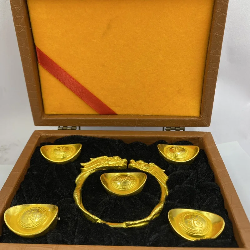 

Crafts Antique Gold-Plated Gold Ingot Wealth-Attracting Gold 0kg Dragon Head Bracelet Set Crafts Ornament