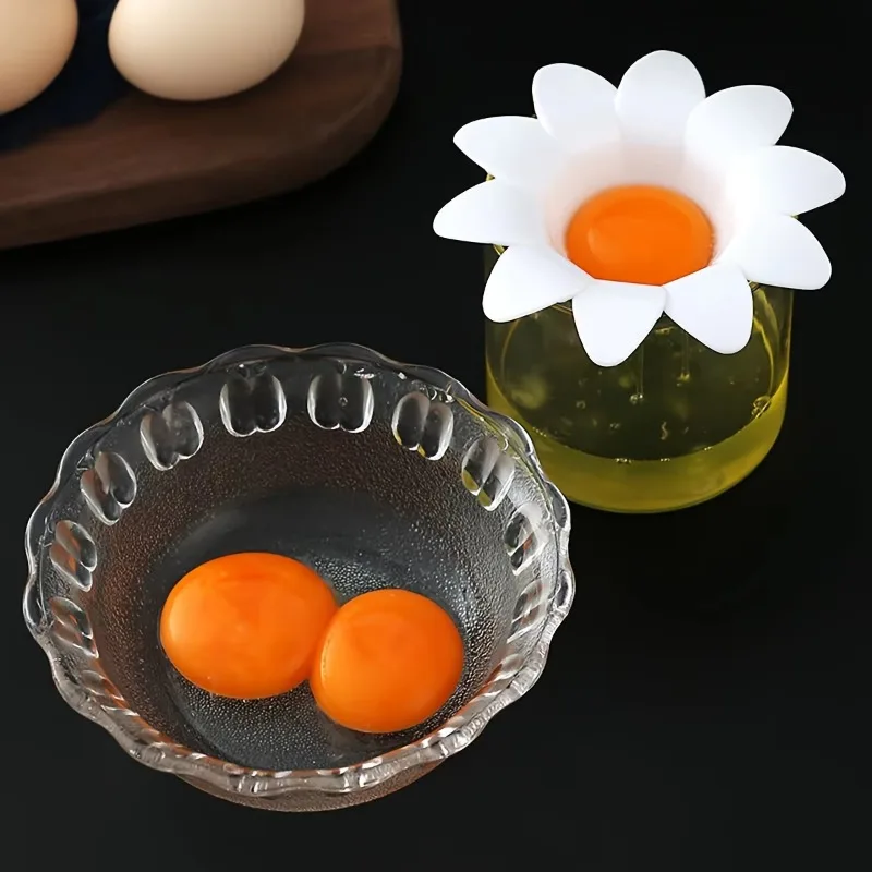1PC Cute Flower Egg Yolk Separator Kitchen Baking Gadget Egg White Separator Egg Liquid Extractor Small Tool