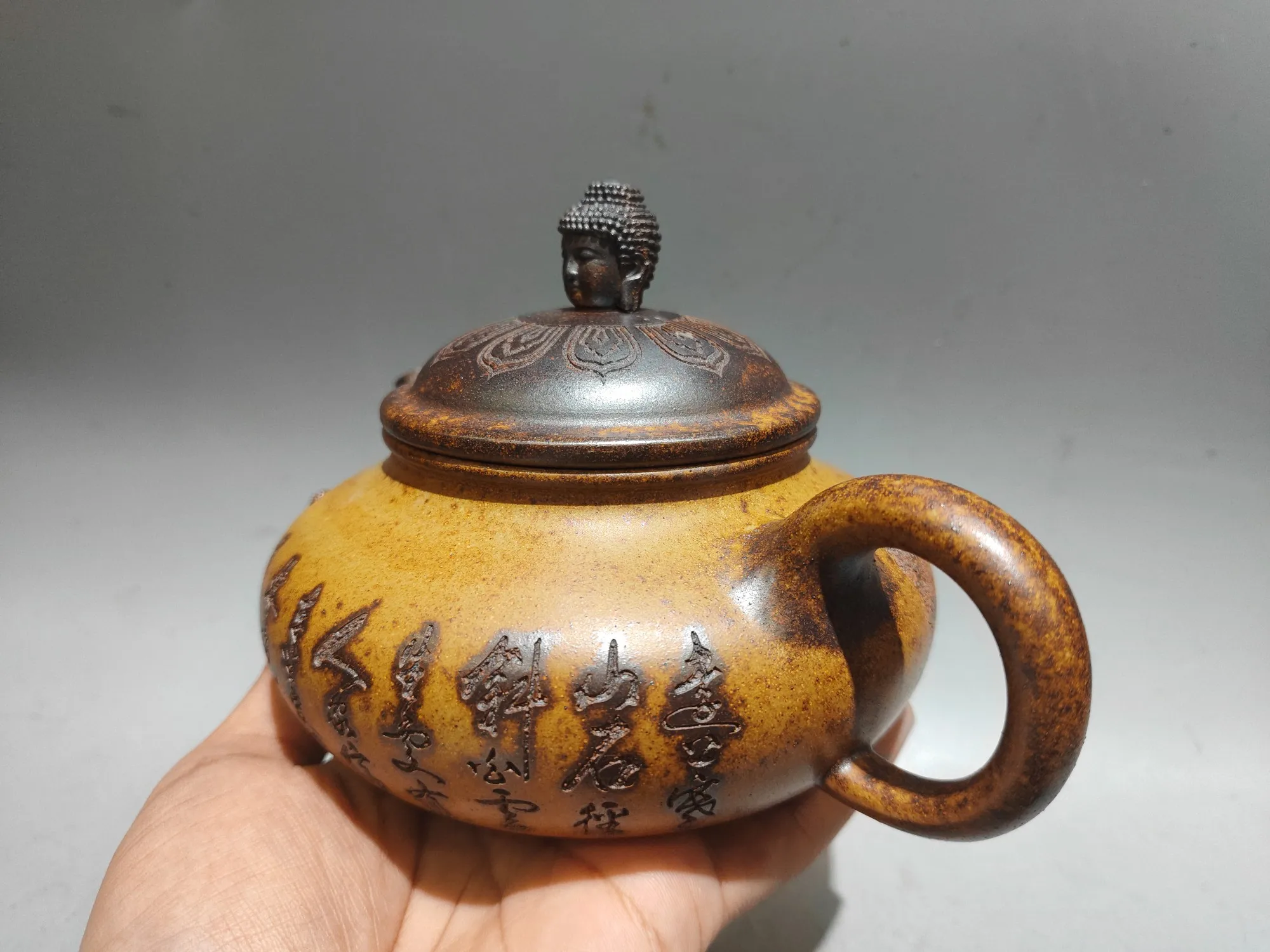 Yixing Purple Clay Pot Buddha Head Statue Cover Engraved pattern Shakyamuni Rongtian Pot Kettle Teapot Flagon