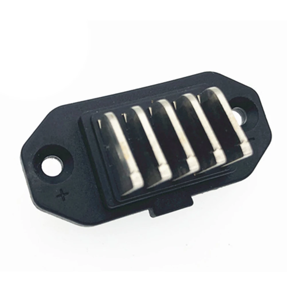 Power Connector 30A Battery Connector 5 Pin Power Connector Power Cord Cable Entry 180 Degrees Compatible With Various Systems