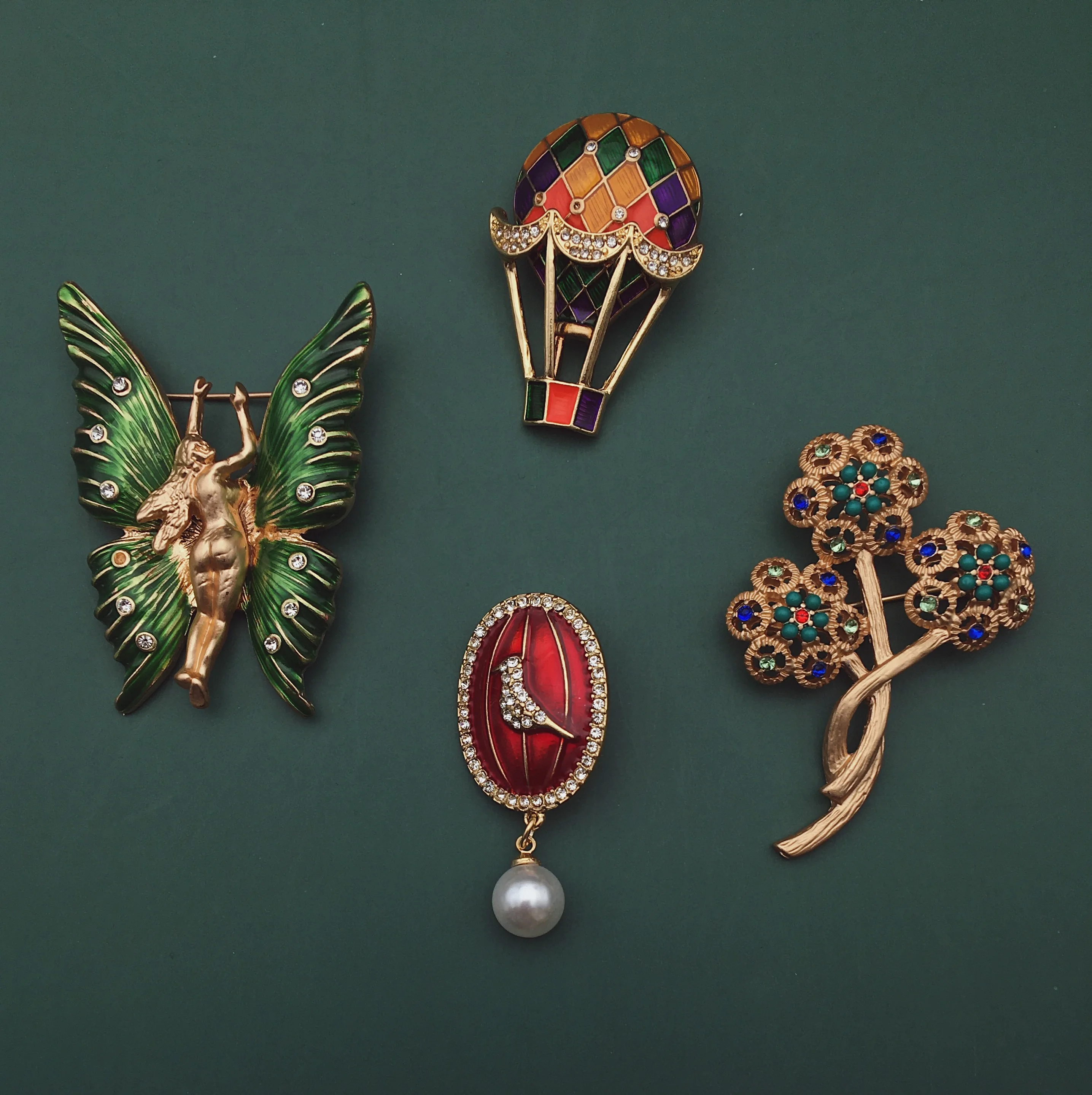 

Elegant Chinese Vintage Enamel Brooches for Women Gifts High End Corsage Accessories Decorative Pins for Clothes
