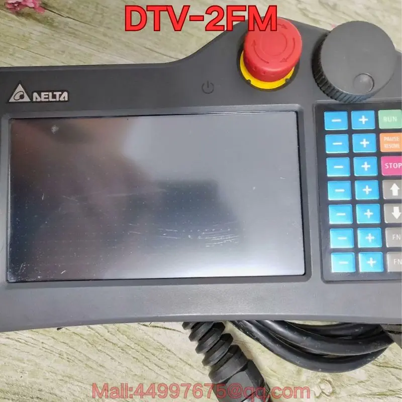 اختبار وظيفة جهاز التدريس DTV-2FM المستعمل عادي