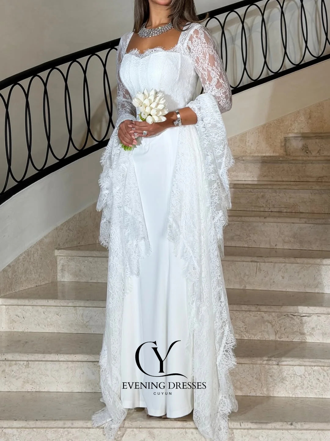CUYUN 白人女性用イブニングガウン レースフレアスリーブ 高級サウジアラビア風ウェディングドレス カスタムメイド ドバイ ロングウェディングパーティガウン 2026