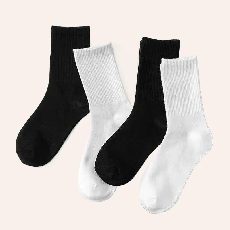 

5/10 Pairs Black White Middle Tube Socks Streetwear Soft Breathable Cotton Men's Casual Sports Socks High Quality Men Crew Socks