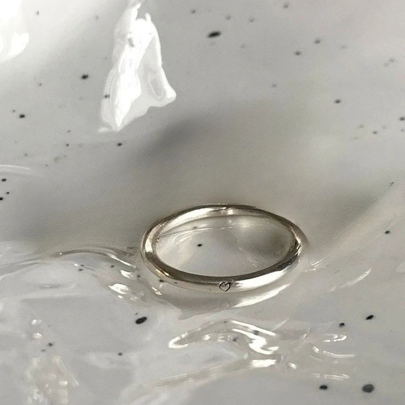 Minimalist Style Silver Ring Heart Shaped Engraved Design Korean Version Fashionable Elegant Gift for Girl Simple Ring for Women