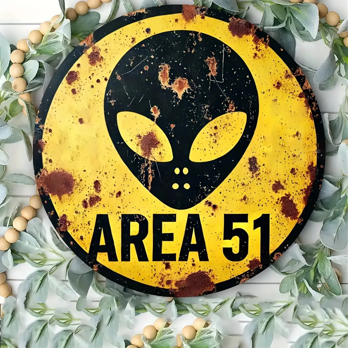 2D Flat - Vintage Area 51 Alien UFO Metal Sign- 8X8Inch Round Vintage-Themed Tin Wall Decoration Featuring Alien And UFO Designs