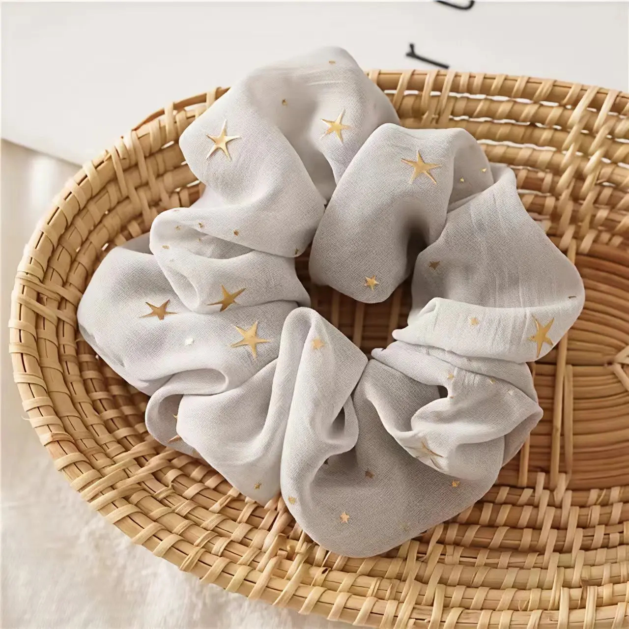 Exquisites und süßes Stern-Chiffon-Plissee-Haarband für Damen, einfarbig, hohe Elastizität, Haargummi, modischer Haarschmuck – Detail 5