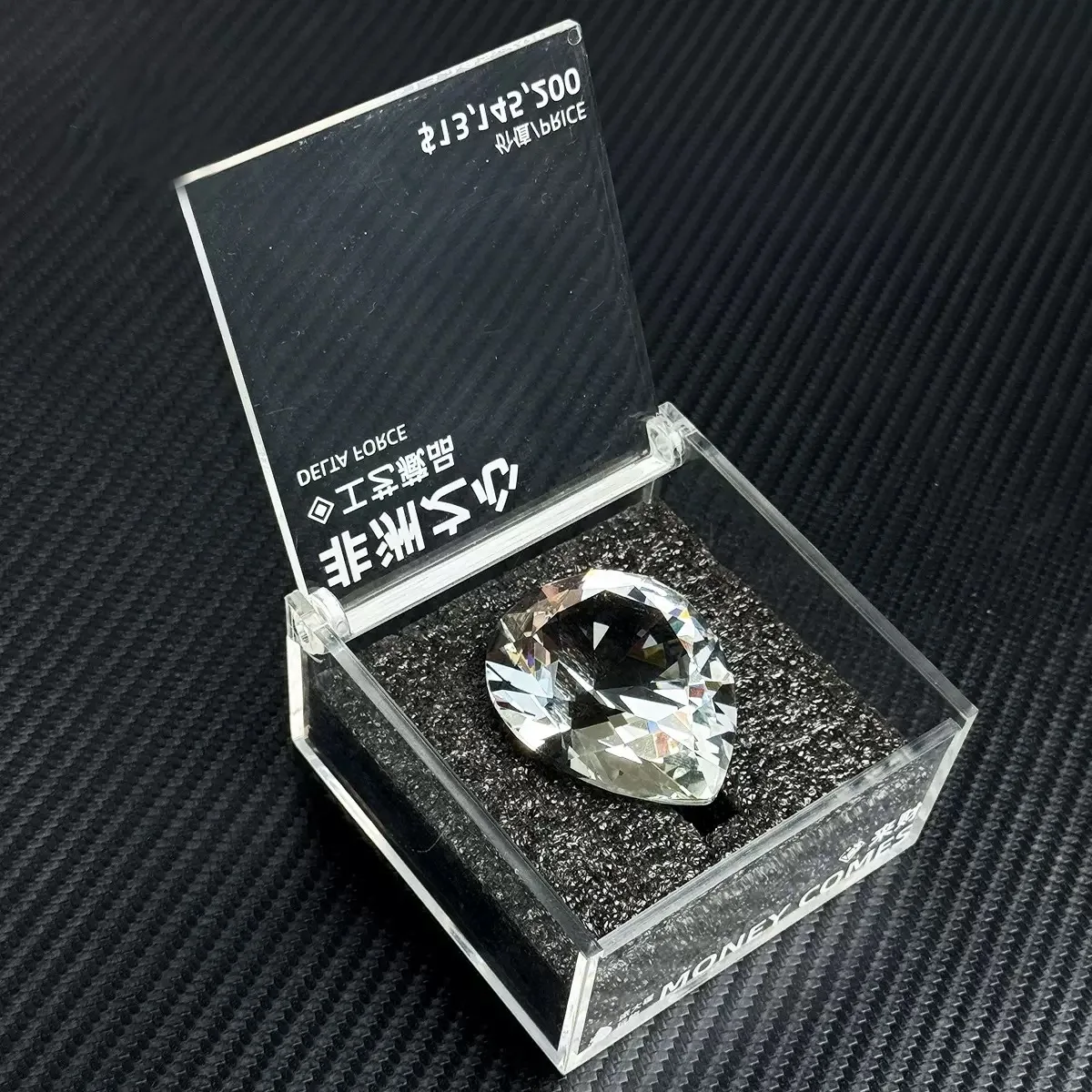 Delta Force Game Peripherals Heart of Africa Pear Cut Gift box Crystal Game Toys Model Outdoor Desk Ornaments Boy Toy Home Decor